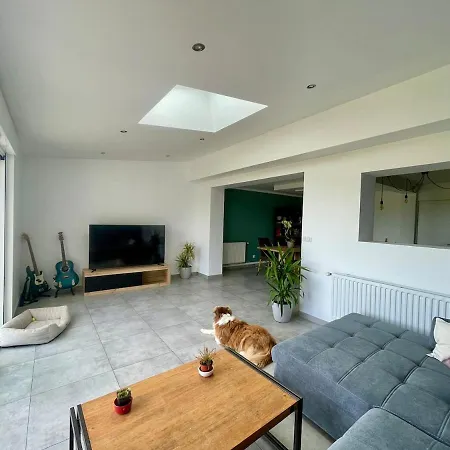Maison 88m2 Avec Jardin, Proche De La